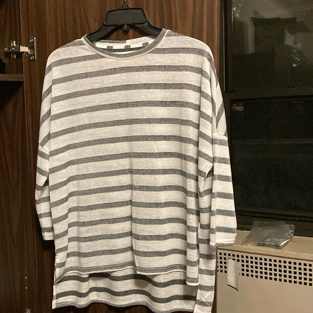 Great quality too from Bishop & Young! Brand new never worn, tags still on.